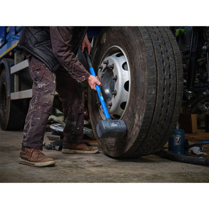 Draper 74318 Rubber Dead Blow Hammer with Fibreglass Shaft 3.6kg/8lb Draper