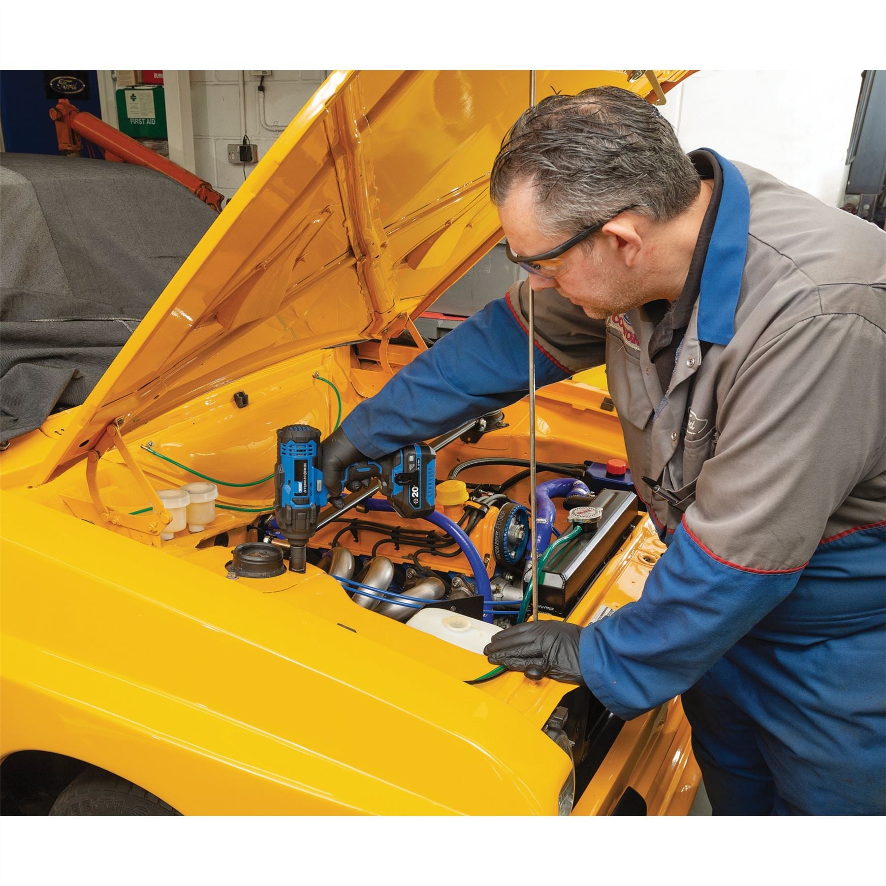 Draper 89518 Storm Force® 20V Mid-Torque Impact Wrench 1/2" Sq. Dr. 400Nm Sold Bare Draper