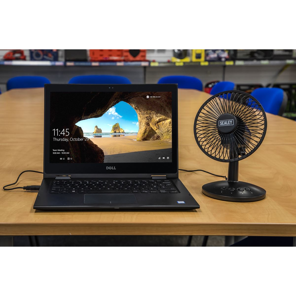 Sealey SFF6USB Oscillating USB Desk Fan 3-Speed 6" Sealey