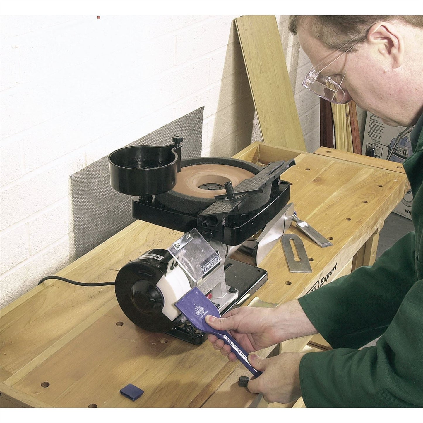 Draper 31235 Wet and Dry Bench Grinder 350W Draper