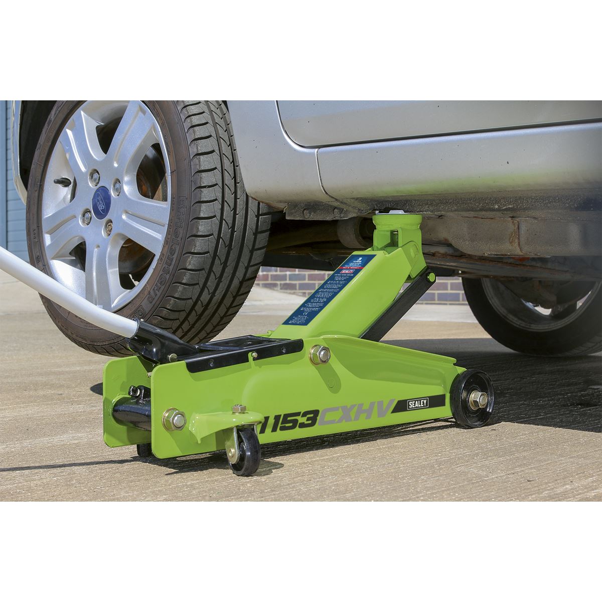 Sealey 1153CXHV Long Reach Heavy-Duty Trolley Jack 3 Tonne - Green Sealey