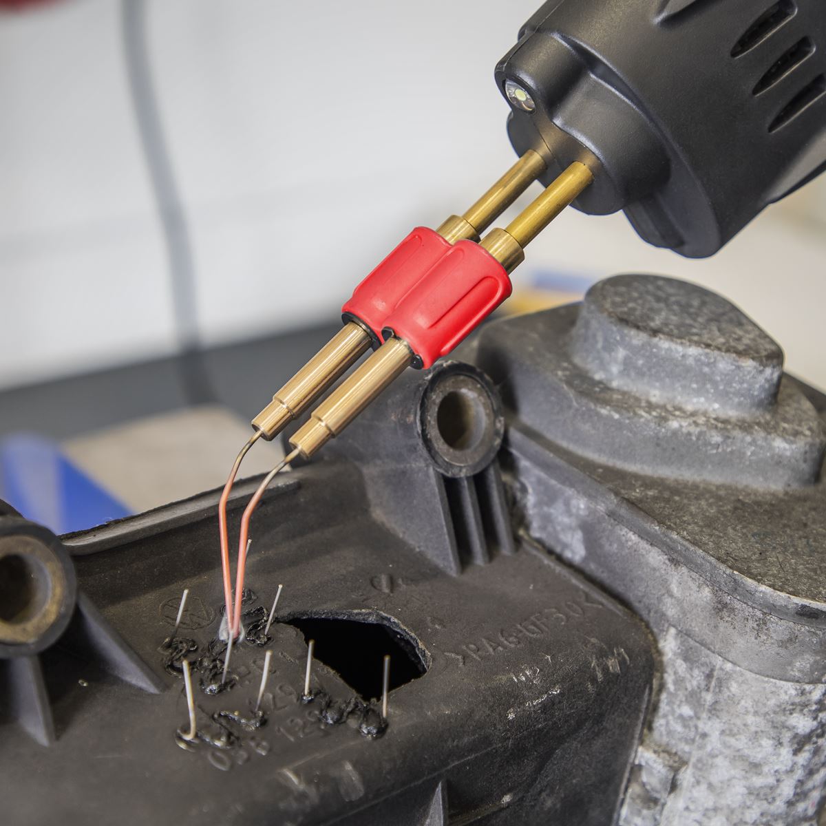 Sealey SDL15 Plastic Welding Repair Kit 75W Sealey