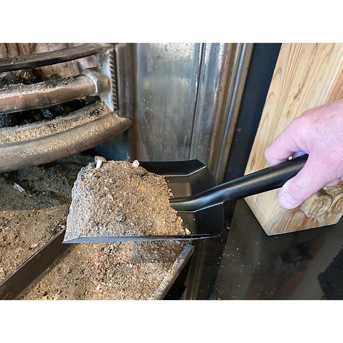 Sealey SS07 Coal Shovel 4" with 160mm Handle Sealey