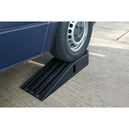 Sealey CAR3000C Car Ramps 1.5 Tonne Capacity per Ramp 3 Tonne Capacity per Pair Sealey