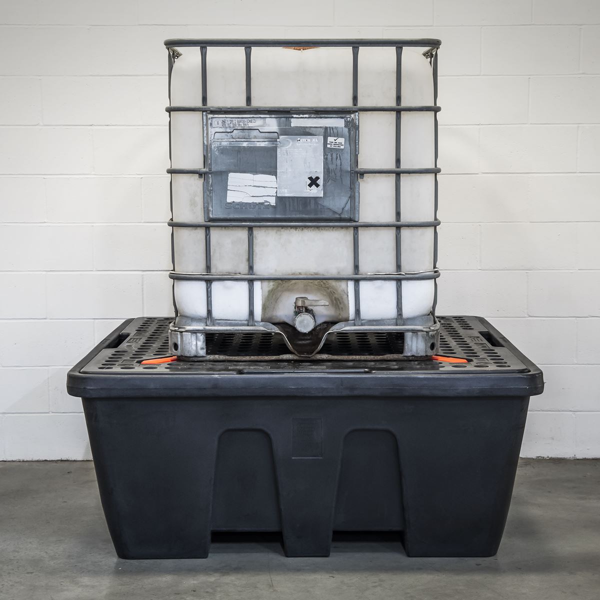 Sealey DRP24 IBC Bund 1660 x 1670 x 710mm Sealey