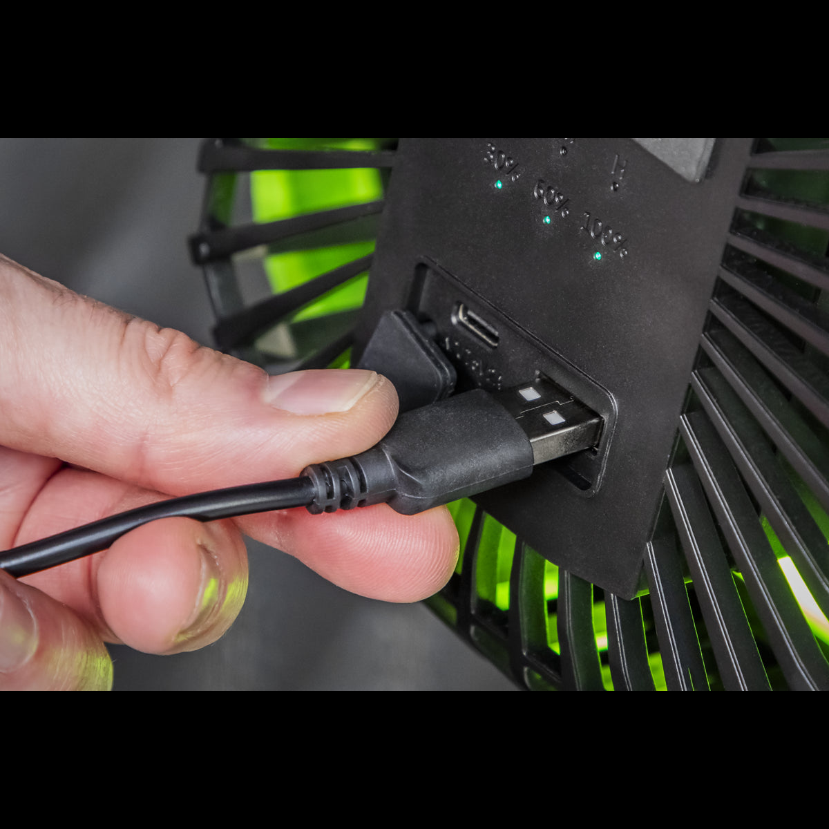 Sealey SCF8WL Portable Clip Fan with Worklight 8" 4 Speeds Sealey