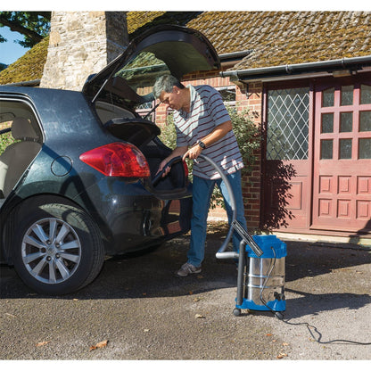 Draper 20515 230V Wet and Dry Vacuum Cleaner with Stainless Steel Tank 20L 1250W Draper