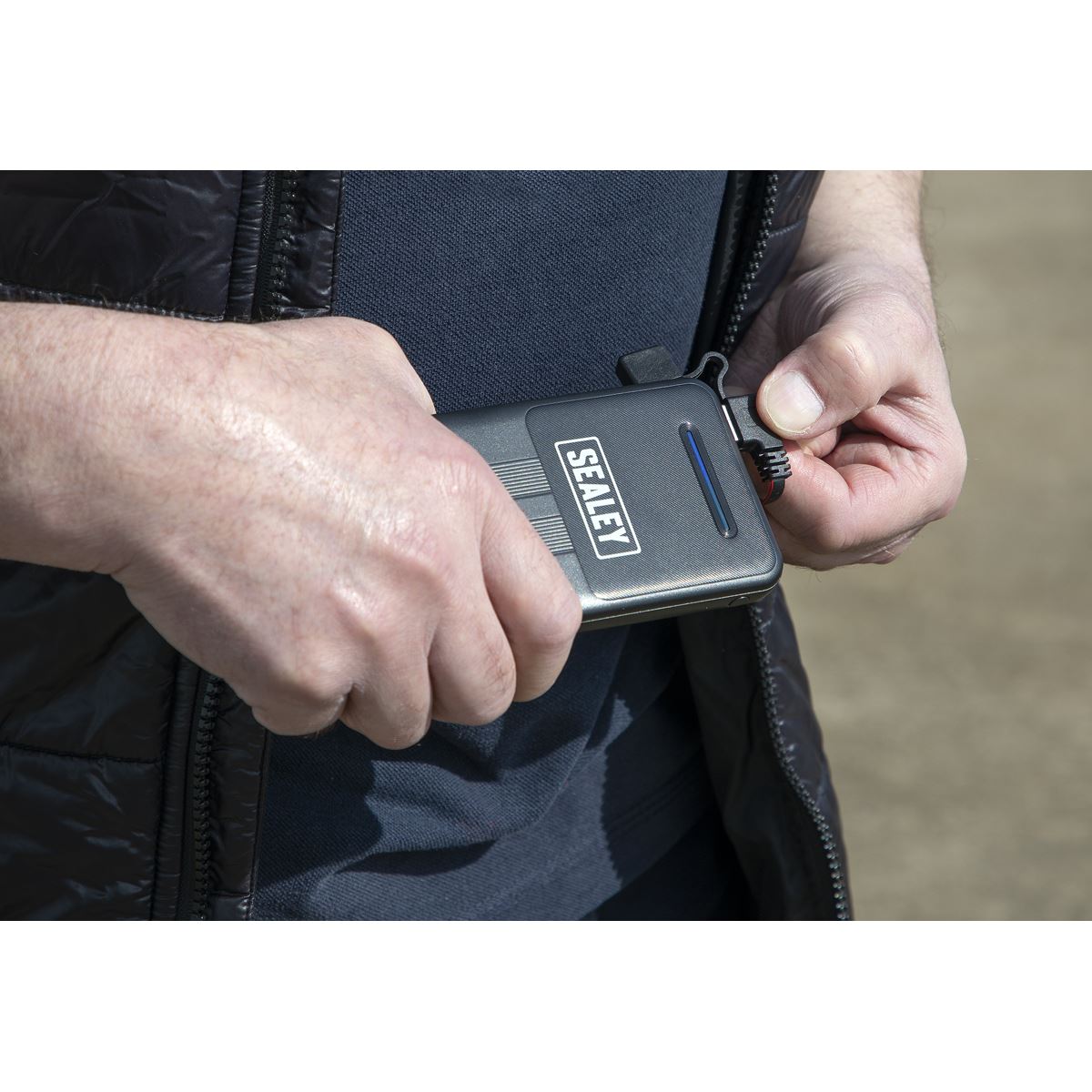 Sealey WPHG01 Heated Gilet 5V - 44" to 52" Chest Sealey