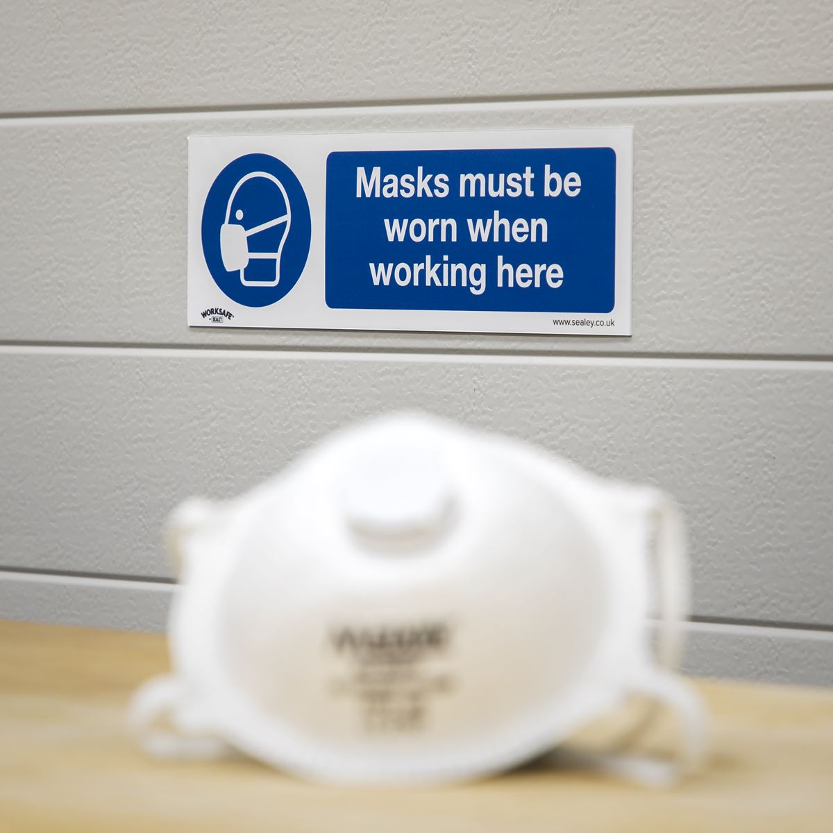 Sealey SS57P10 Mandatory Safety Sign - Masks Must Be Worn - Rigid Plastic - Pack of 10 Sealey