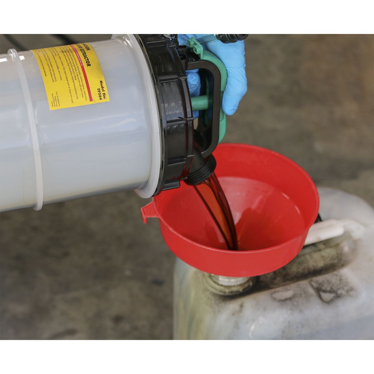 Sealey TP204 Vacuum Fuel/Fluid Extractor 8L Sealey