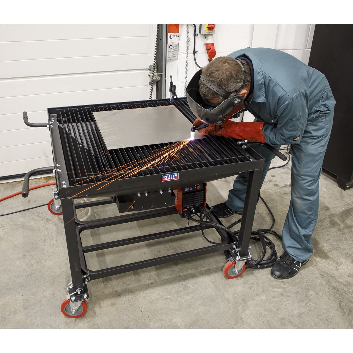 Sealey PCT2 Plasma Cutting Table/Workbench - Adjustable Height with Castor Wheels Sealey