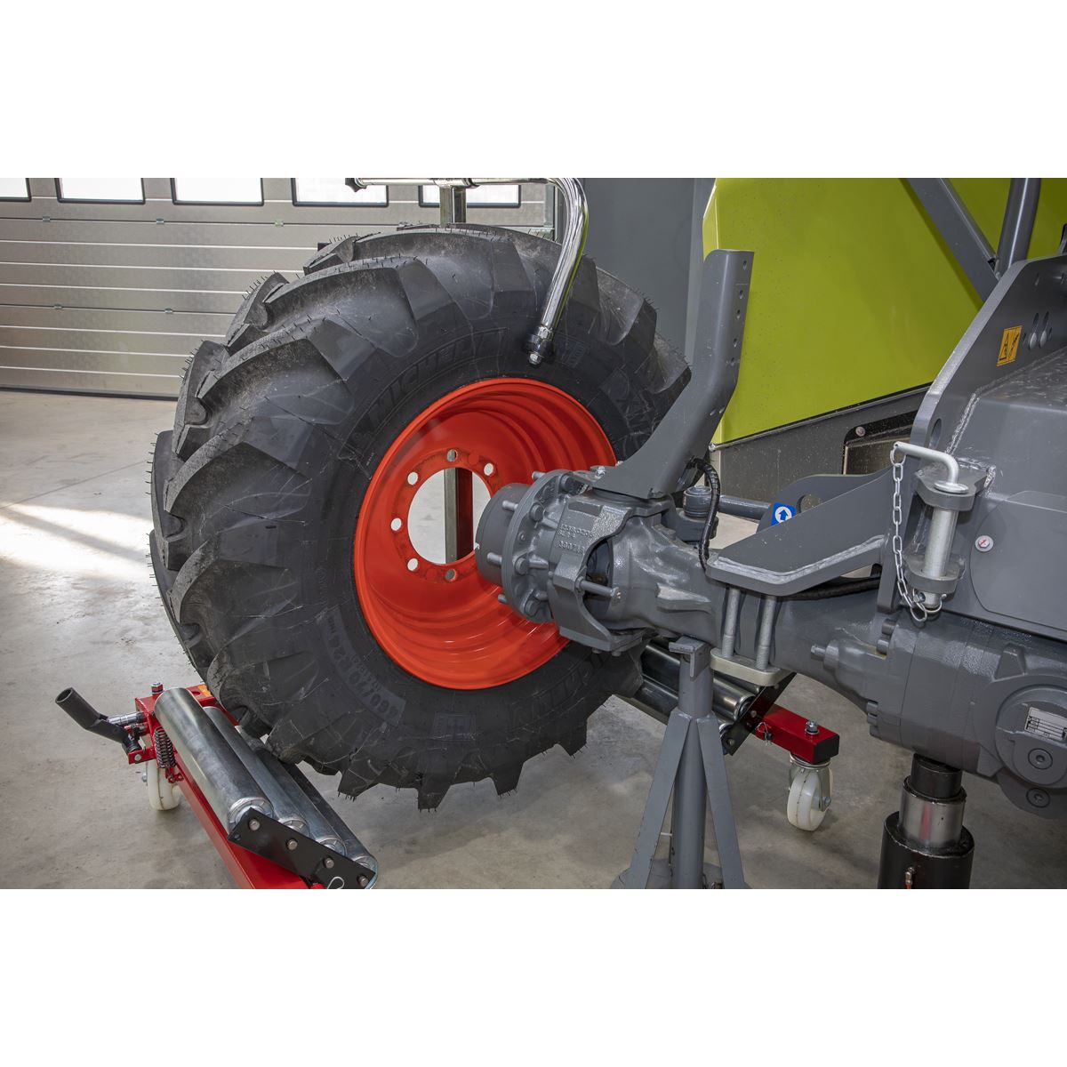 Sealey W1200T Wheel Removal Trolley 1500kg Capacity Sealey