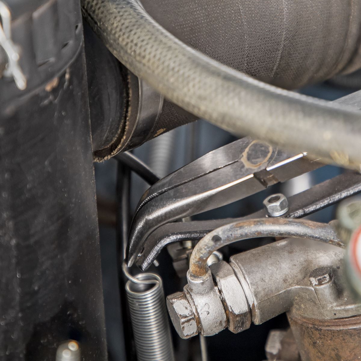 Sealey AK8592 Needle Nose Pliers 45° Double Joint Long Reach 335mm Sealey