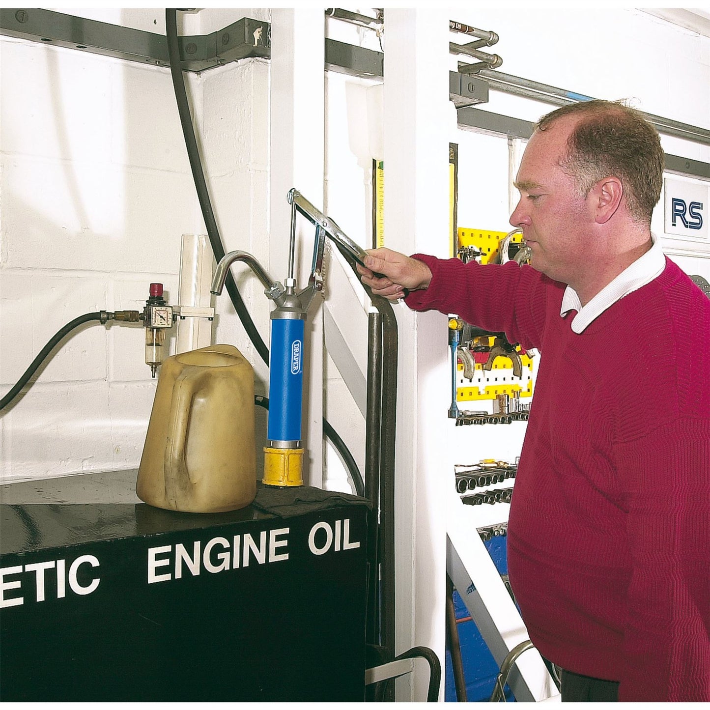 Draper 47808 Lever Action Barrel Pump Draper