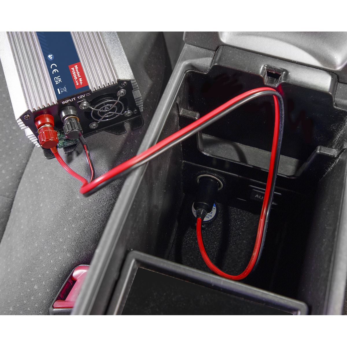 Sealey PI500 Power Inverter 500W 12V DC - 230V ~ 50Hz Sealey