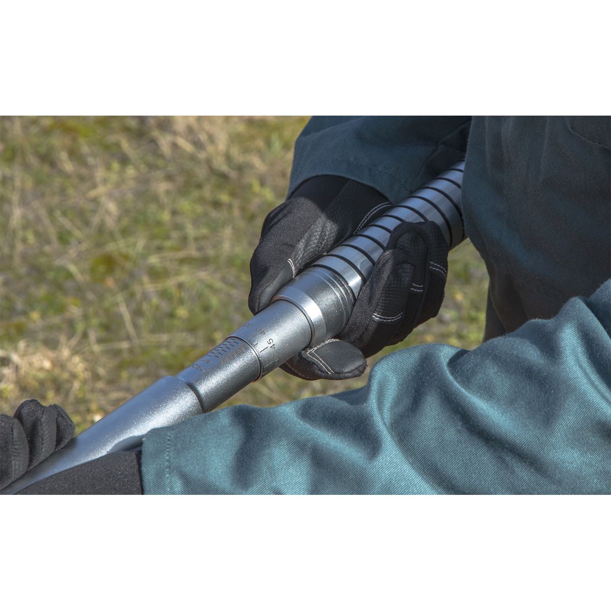 Sealey STW706 Torque Wrench Micrometer Style 3/4"Sq Drive 150-800Nm(111-590lb.ft) Sealey