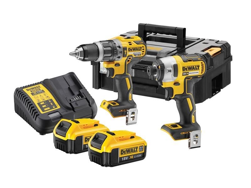 Dewalt DCK266M2T 18V Combi Drill & Impact Driver Kit With 2 X 4ah Batteries Dewalt