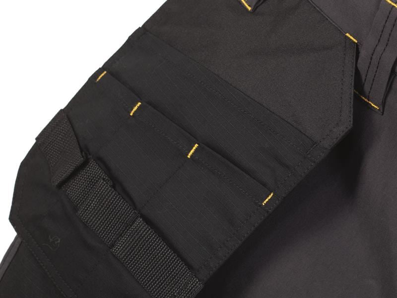 Dewalt Hamden Holster Pocket Shorts Waist 42in Dewalt