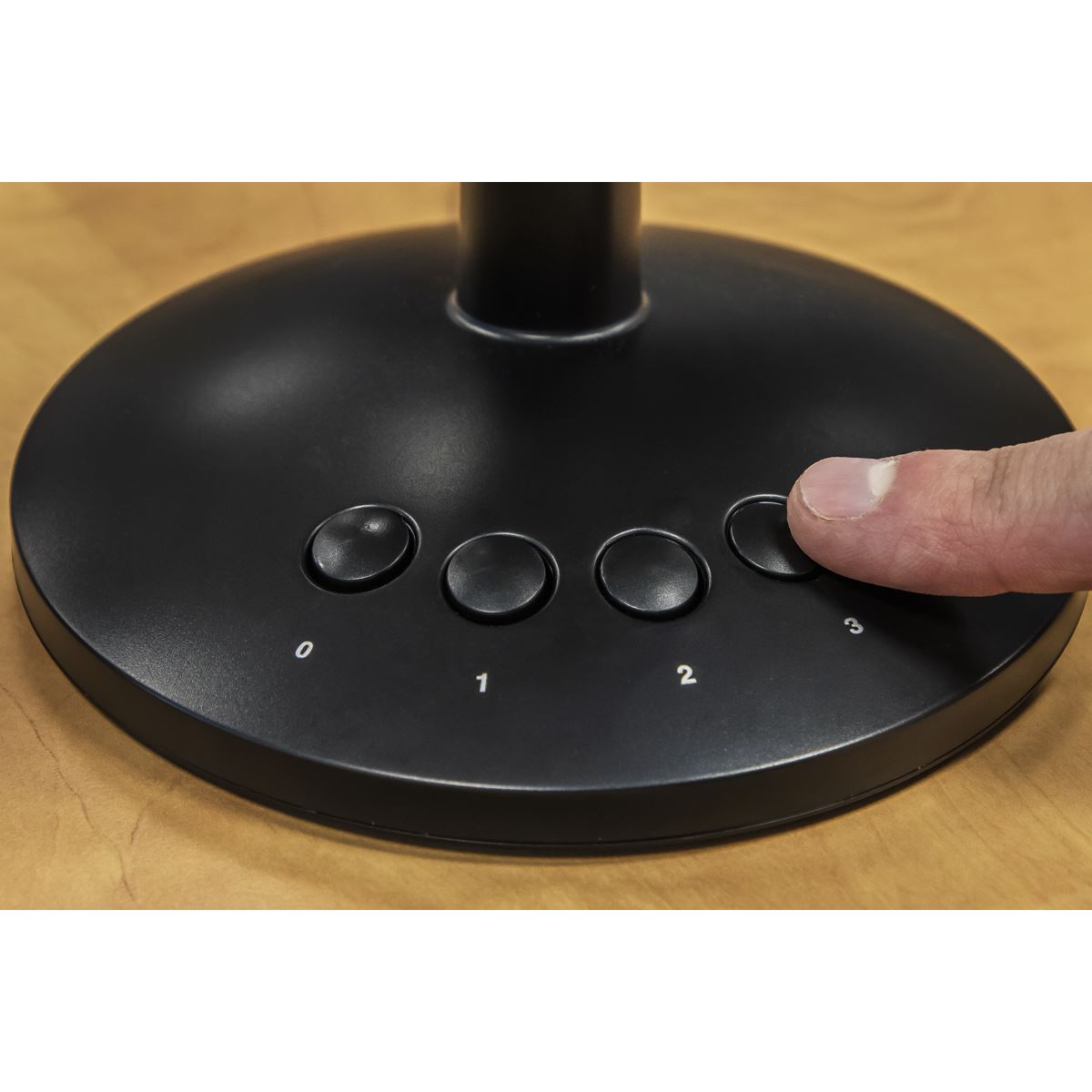 Sealey SFF6USB Oscillating USB Desk Fan 3-Speed 6" Sealey