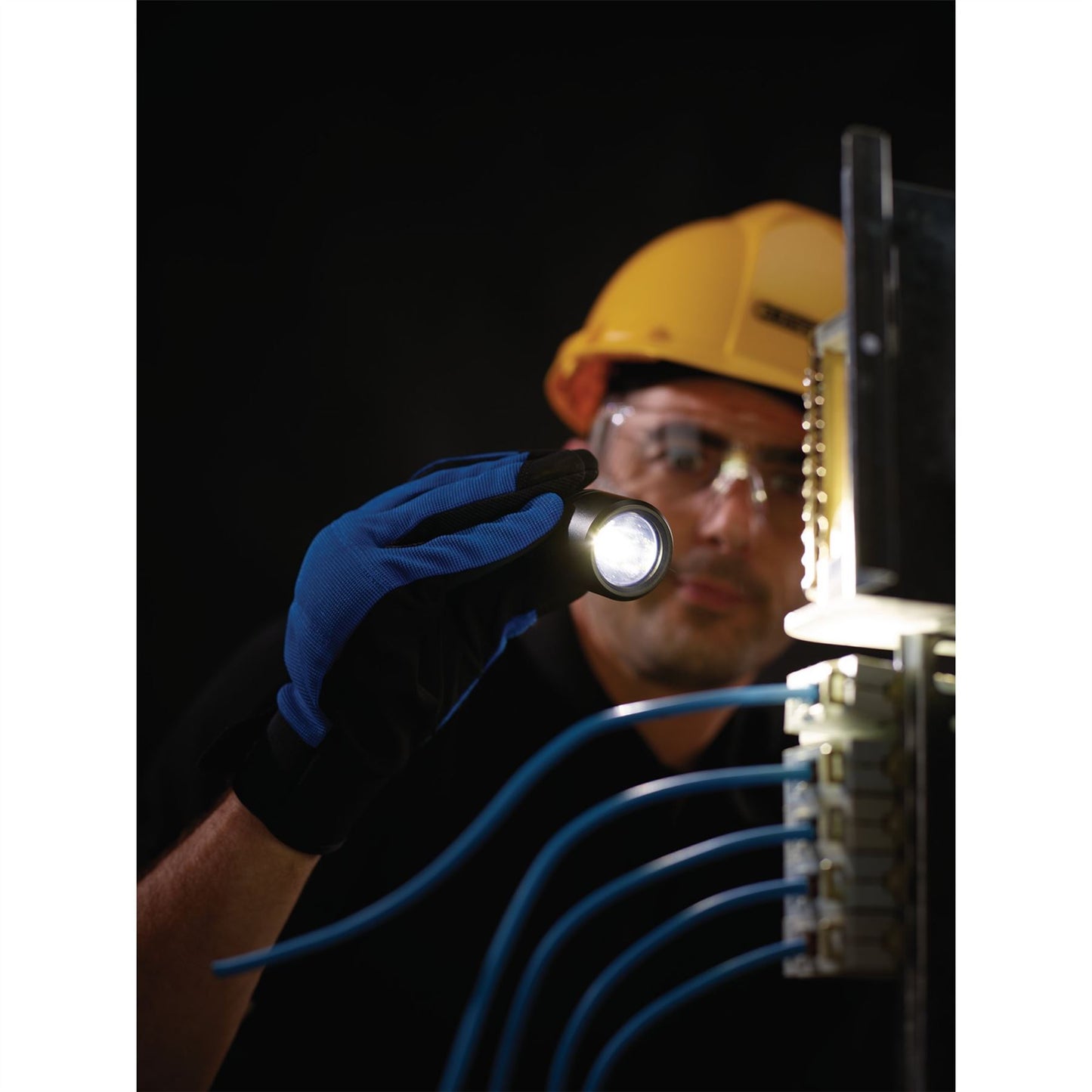 Draper 65690 Expert SMD LED Wireless/USB Rechargeable Hand Torch 10W 1000 Lumens USB-C Cable Supplied Draper