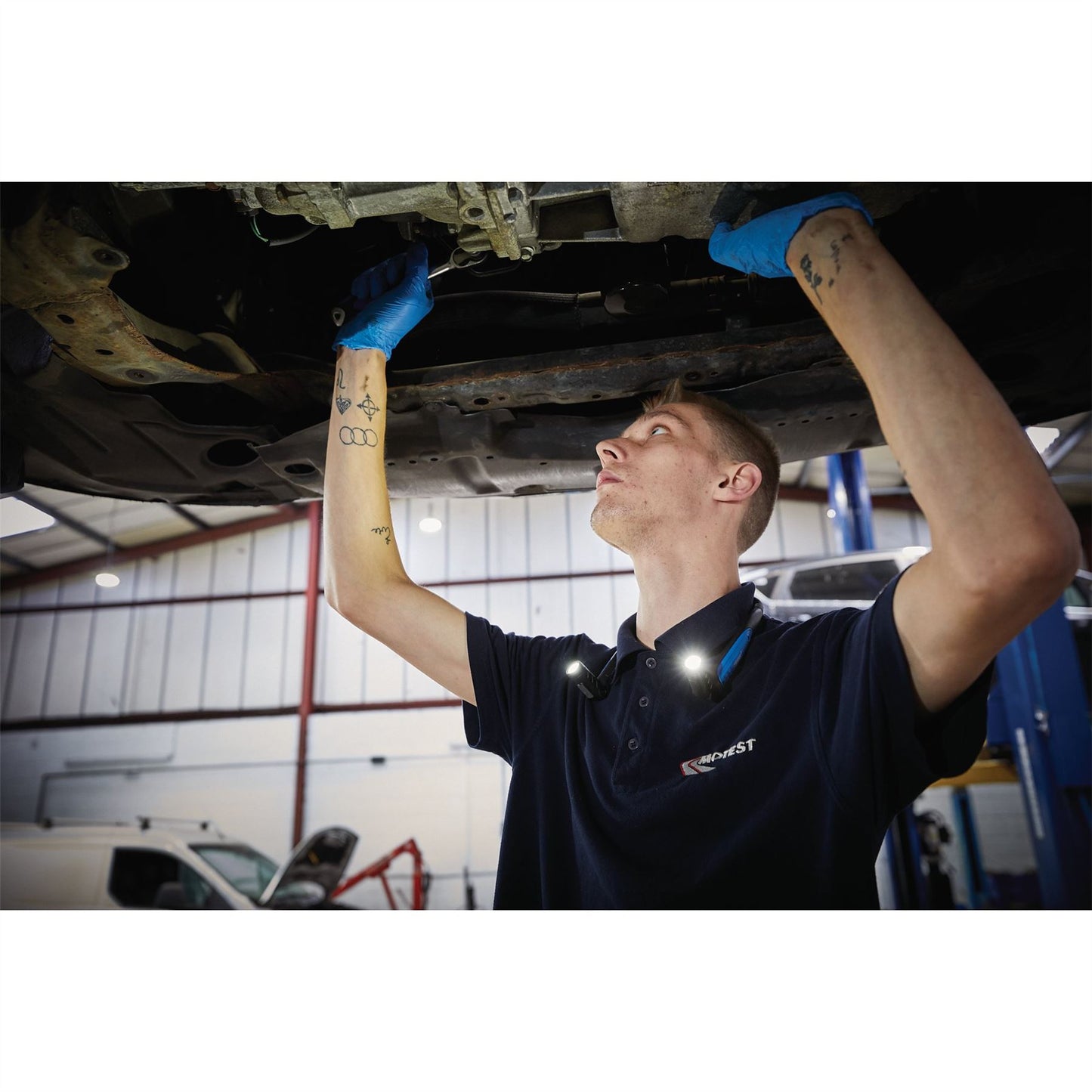 Draper 71369 Expert Rechargeable LED Neck Light 3W 300 Lumens 2-in-1 USB-C Charger Supplied Draper