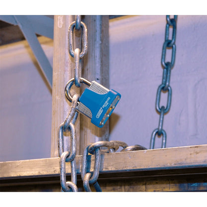 Draper 64181 Laminated Steel Padlock and 2 Keys with Hardened Steel Shackle and Bumper 44mm Draper