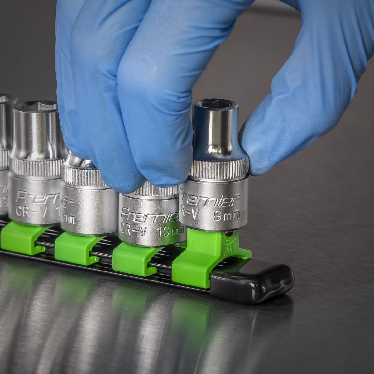 Sealey AK27054HV Socket Retaining Rail with 16 Clips 1/2"Sq Drive - Hi-Vis Green Sealey