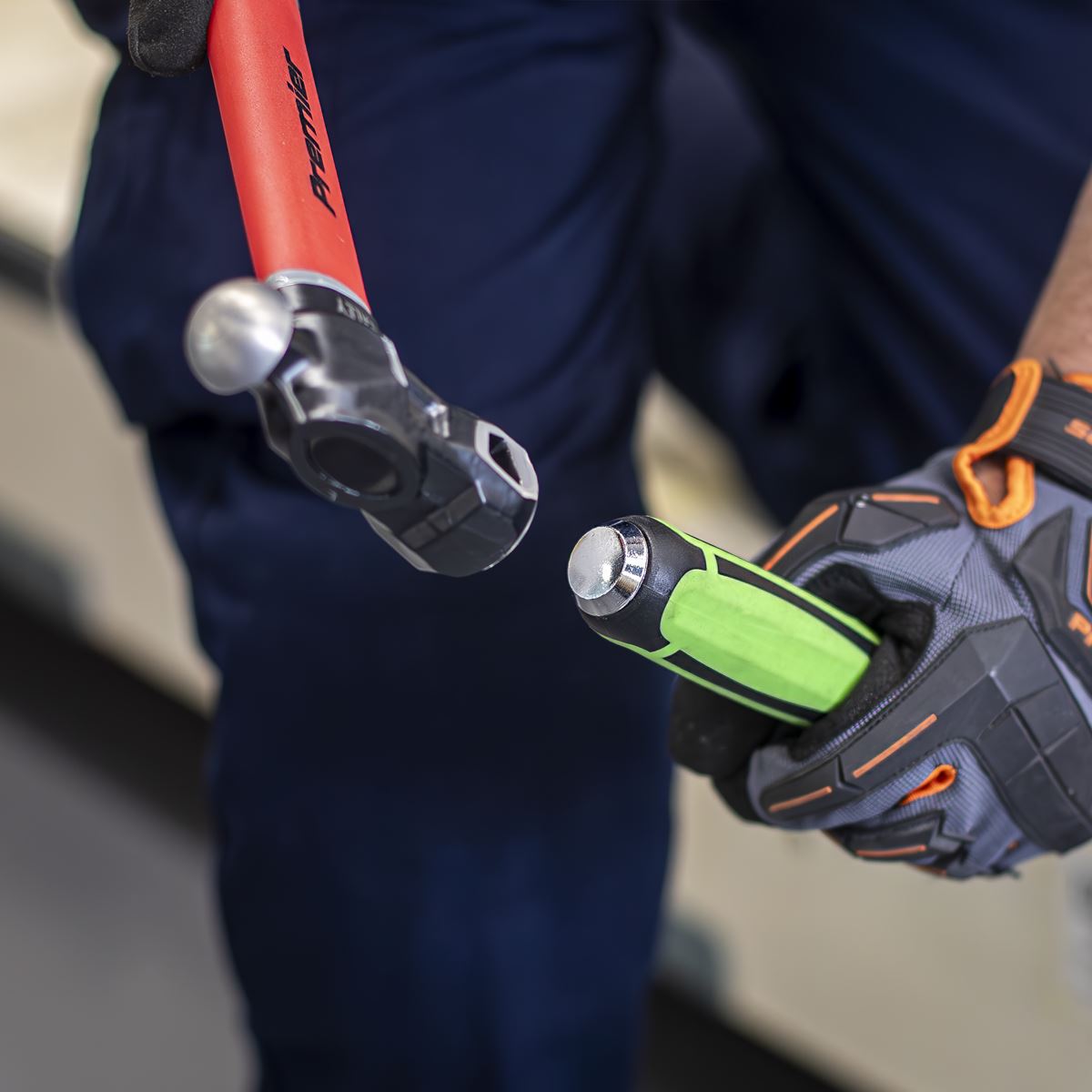 Siegen S01137 Pry Bar with Hammer Cap 610mm Heavy-Duty 25° Siegen