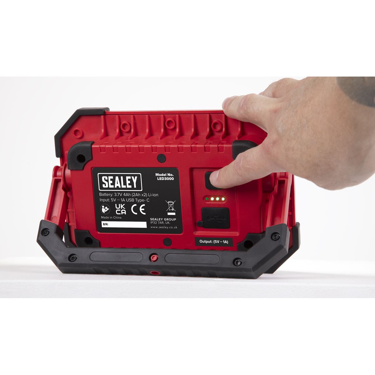 Sealey LED3000 Rechargeable Portable Floodlight & Power Bank 30W COB LED Sealey