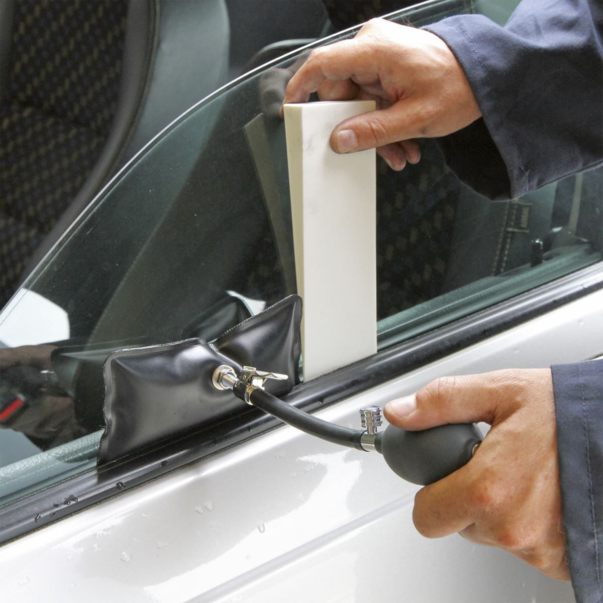 Sealey RE102 Paintless Dent Repair Kit 33pc Sealey