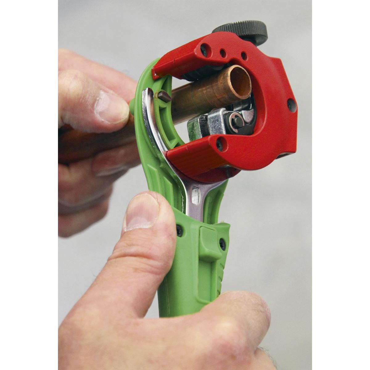 Sealey AK5065 Ratcheting Pipe Cutter 2-in-1 Ø6-28mm Sealey