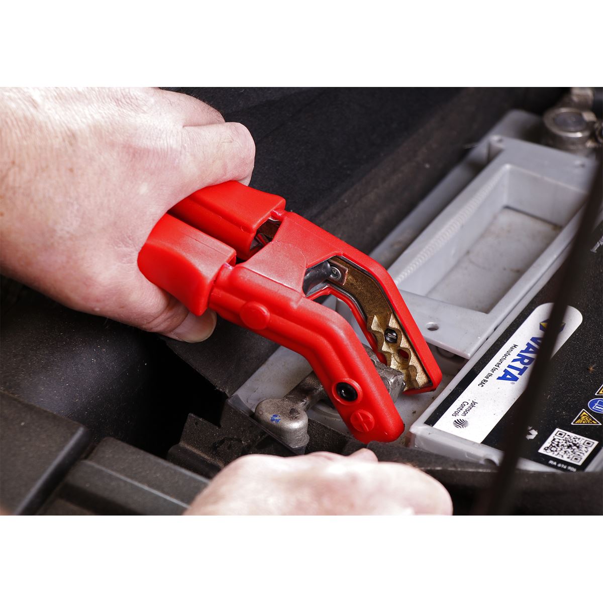 Sealey PBI2212GS RoadStart® Emergency Jump Starter 12V 2300 Peak Amps - DEKRA Approved Sealey