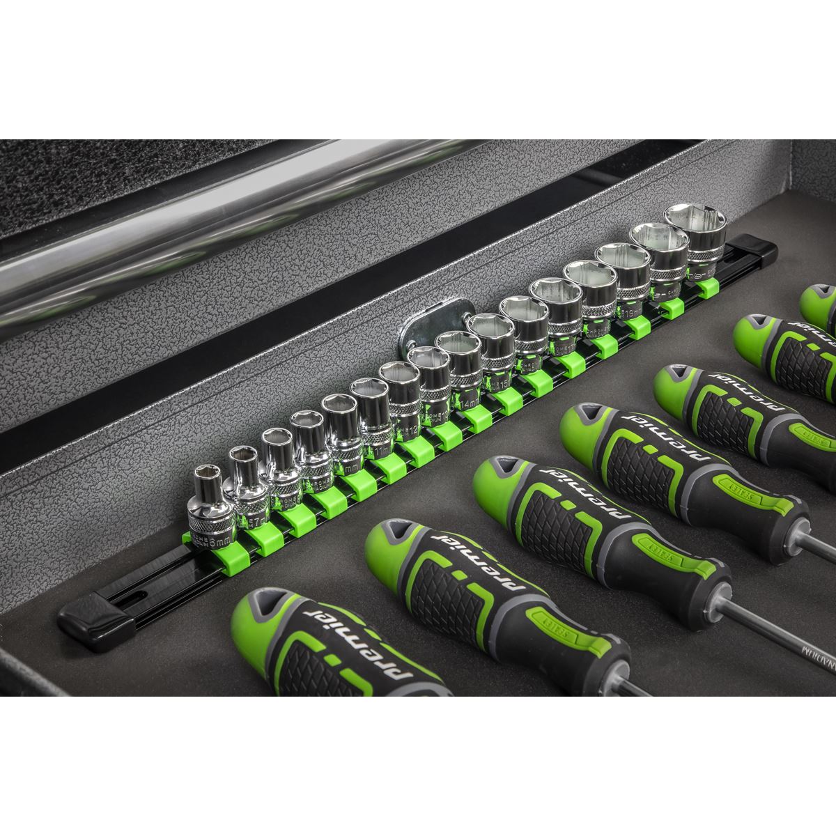 Sealey AK27053HV Socket Retaining Rail with 16 Clips 3/8"Sq Drive - Hi-Vis Green Sealey