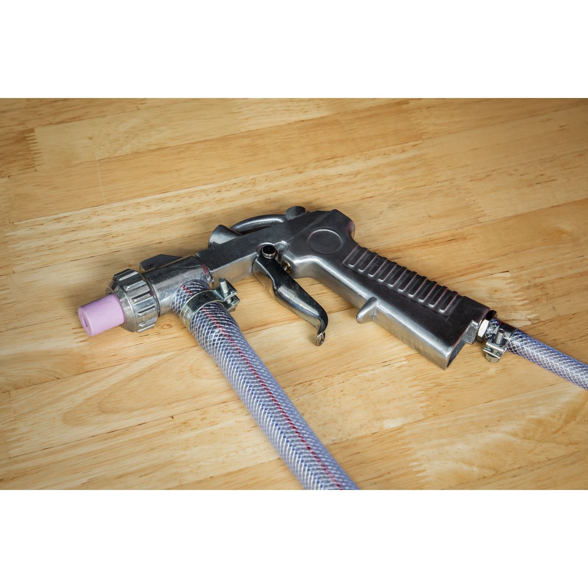 Sealey SB951 Shot Blast Cabinet with Gun 640 x 490 x 490mm Sealey