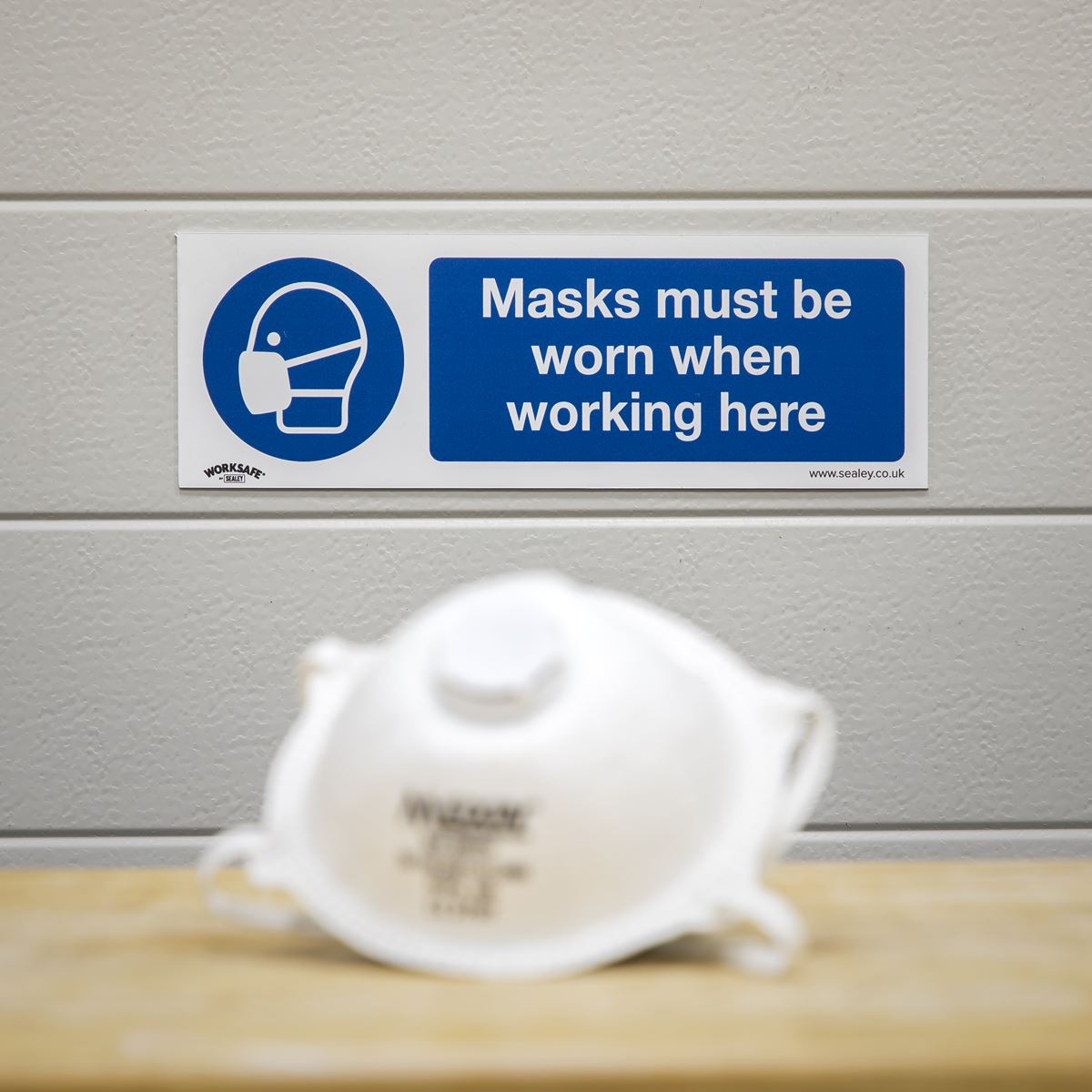 Sealey SS57P10 Mandatory Safety Sign - Masks Must Be Worn - Rigid Plastic - Pack of 10 Sealey