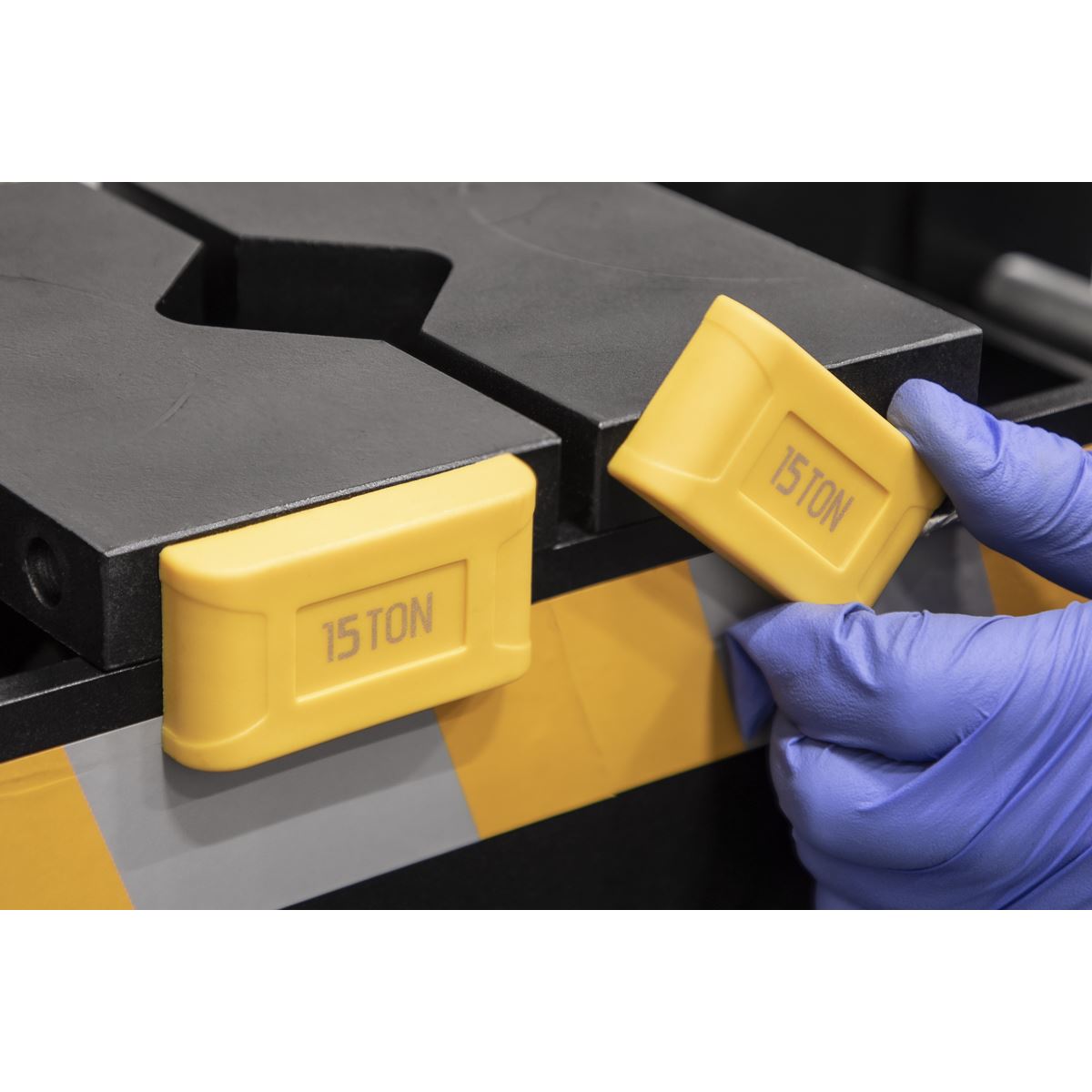 Sealey PPB15S Viking Bench Type Hydraulic Press 15 Tonne Sealey