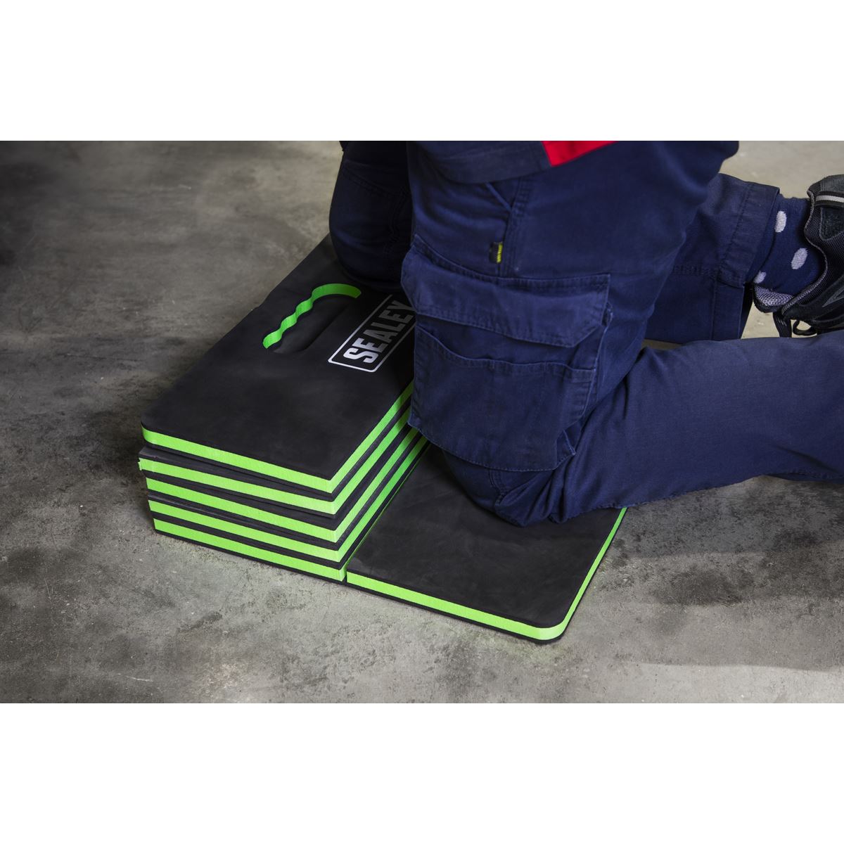 Sealey VS8582 Mechanic's Work Mat Folding 23mm Sealey