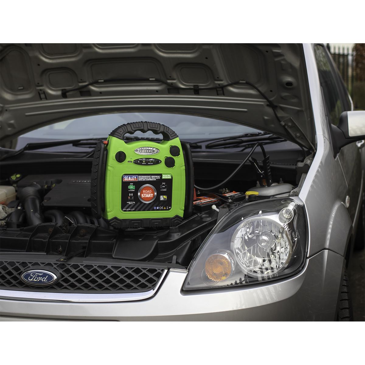 Sealey RS1322HV RoadStart® Emergency Jump Starter with Air Compressor 12V 900 Peak Amps Sealey