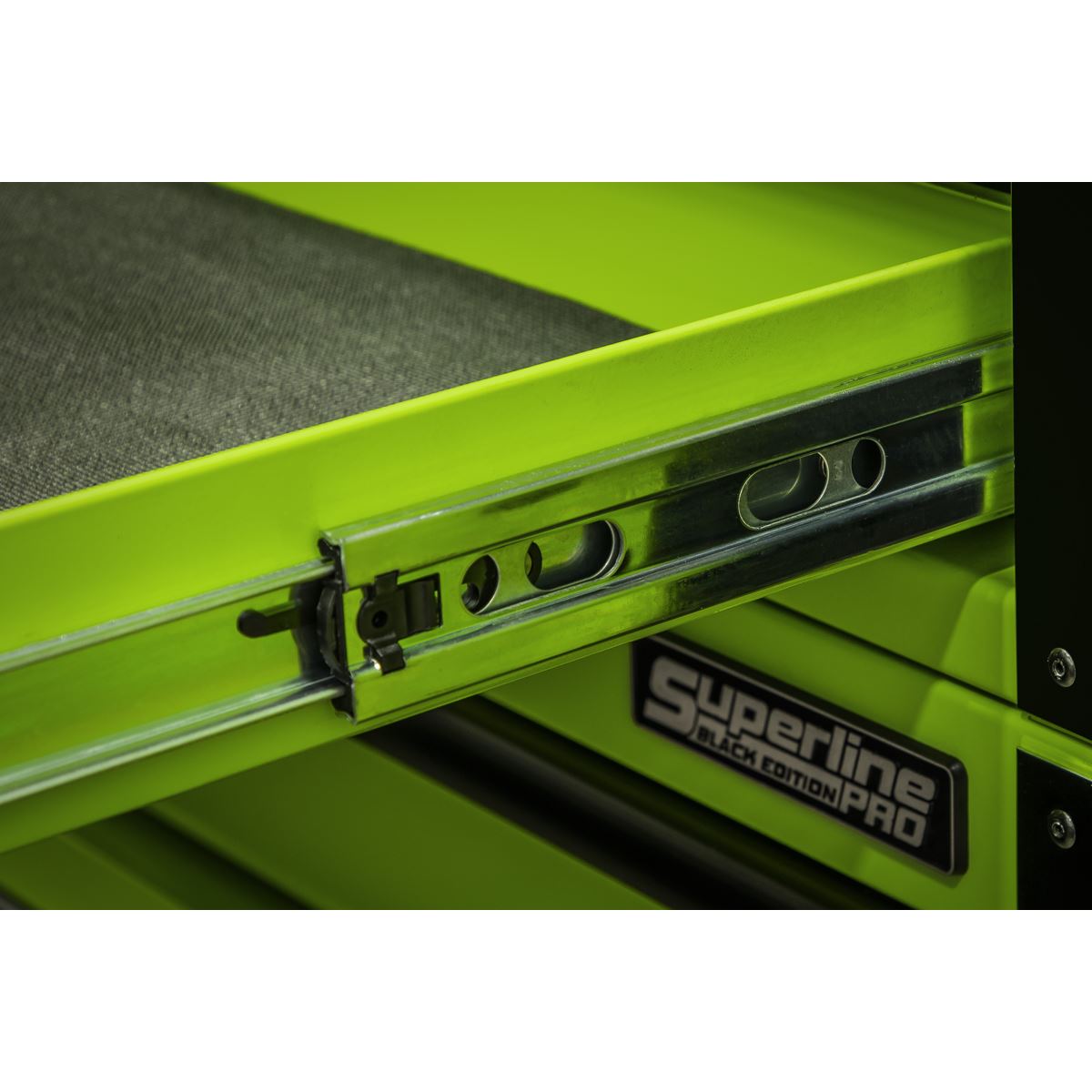 Sealey AP6115BECOMBO2 15 Drawer 1549mm Mobile Trolley with Wooden Worktop Hutch 2 Drawer Riser & Side Locker Sealey