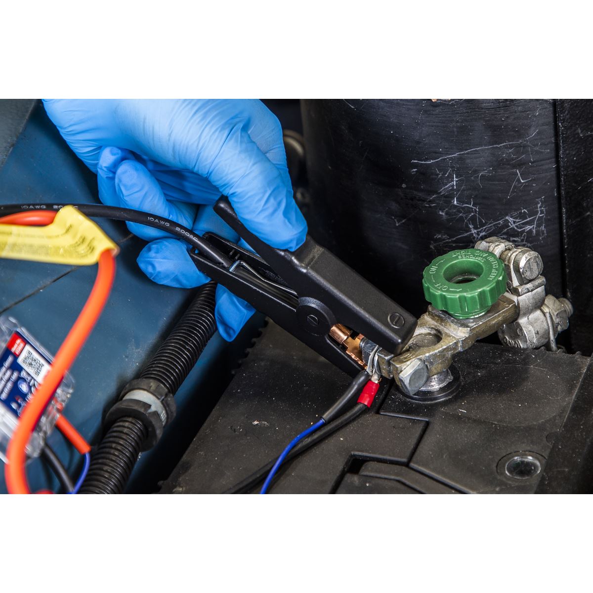 Sealey RS600 RoadStart® 600A 12V Lithium-ion Jump Starter Power Pack Sealey