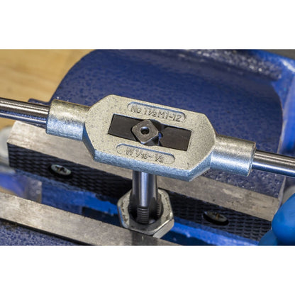 Sealey AK3015 Tap & Die Set 32pc Split Dies Metric Sealey