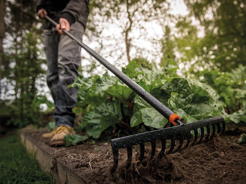 Fiskars Solid Soil Rake 1016036 Fiskars