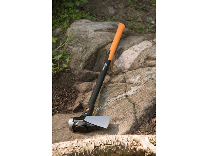 Fiskars Isocore Builder's Axe Fiskars
