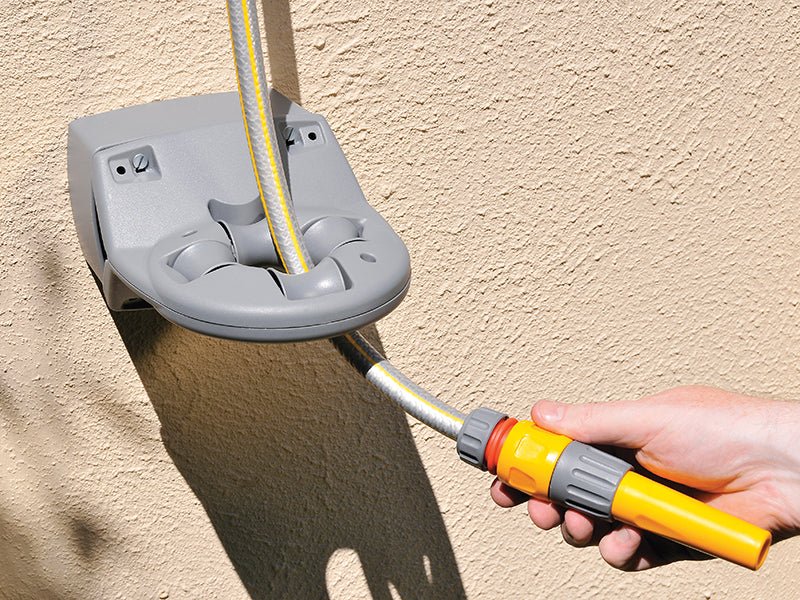 Hozelock 2392 Universal Hose Reel Guide and Corner Bracket Hozelock