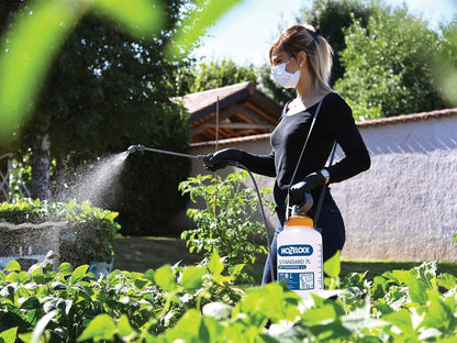 Hozelock 4231 Standard Pressure Sprayer 7 litre Hozelock