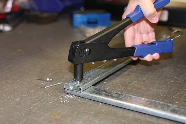 Laser Tools 0217 Standard Riveter with 30 Rivets Laser Tools