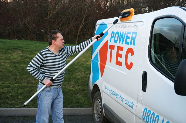 Laser Tools 5408 Wash Brush 1.8m - 3.2m Extending (Flow Through) CD 6 Laser Tools