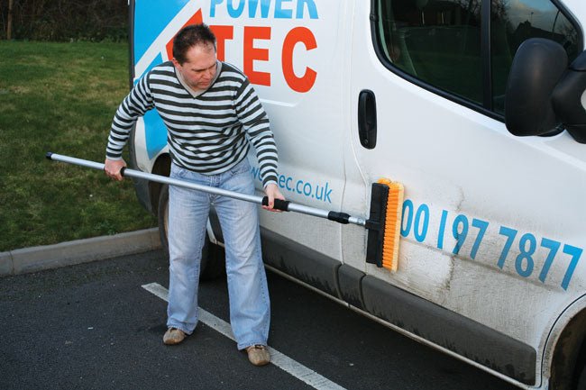 Laser Tools 5408 Wash Brush 1.8m - 3.2m Extending (Flow Through) CD 6 Laser Tools