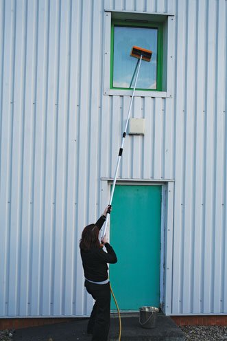 Laser Tools 5408 Wash Brush 1.8m - 3.2m Extending (Flow Through) CD 6 Laser Tools