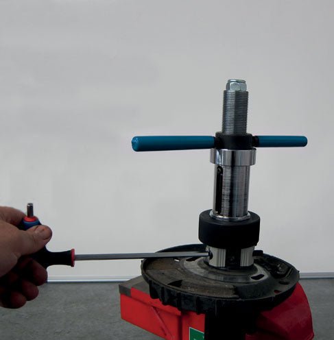 Laser Tools 5790 MacPherson Strut Expander Tool Set Laser Tools